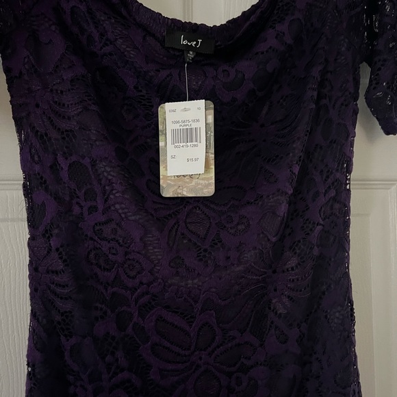 Dark purple lace dress - Picture 3 of 4